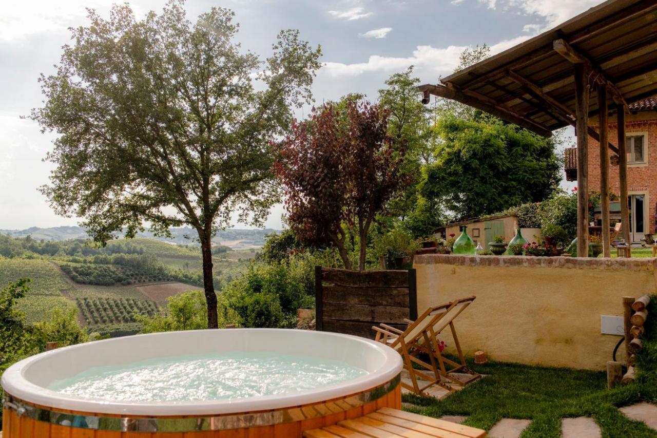 Lindhouse - Country House A Govone Exterior foto